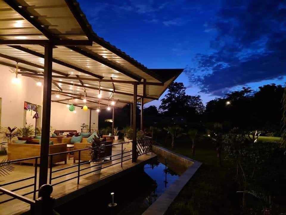 Sunday Alaya Corbett Villa Rāmnagar Exterior foto